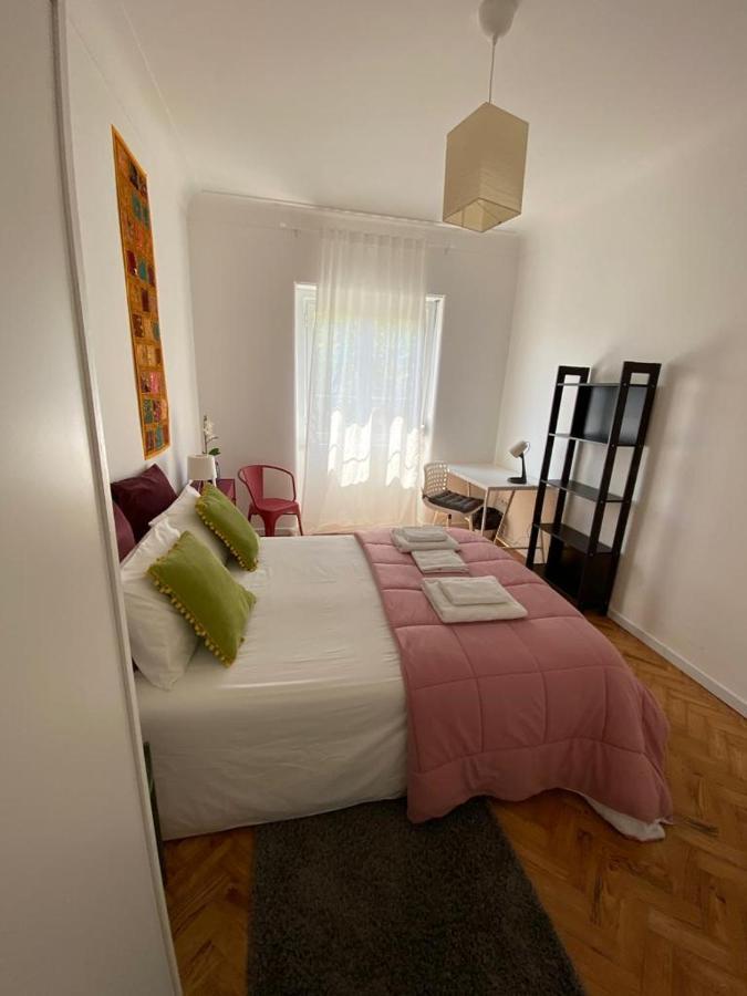 Good Time Airport In Lisbon Hotell Exteriör bild