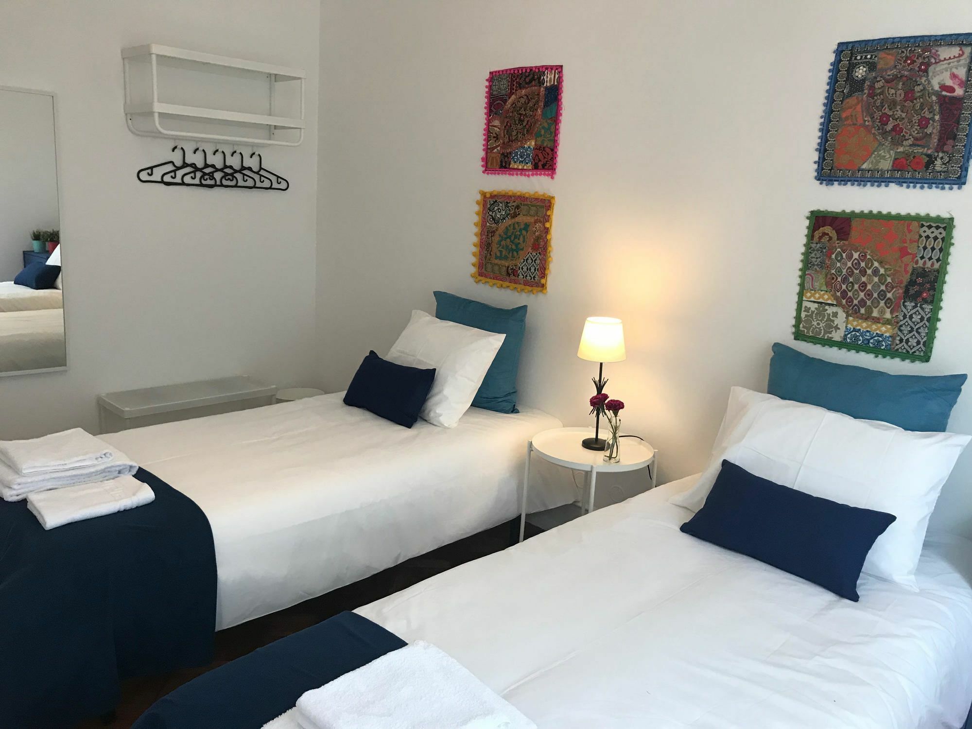 Good Time Airport In Lisbon Hotell Exteriör bild